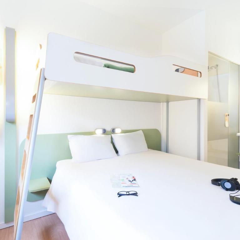 Hotel Ibis Budget Nancy Centre - Chambre Triple avec 1 Lit Double et 1 Lit Superposé - 12