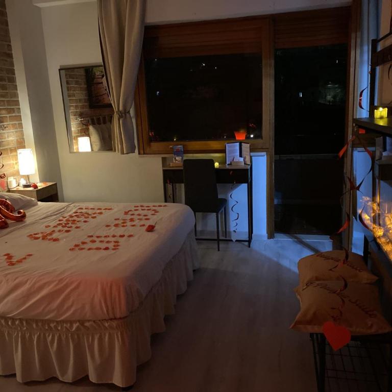 Perugia Suite - Suite con Vasca Idromassaggio - 3