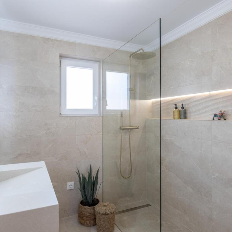 Villa Begonia by Abahana Villas - Villa - 12
