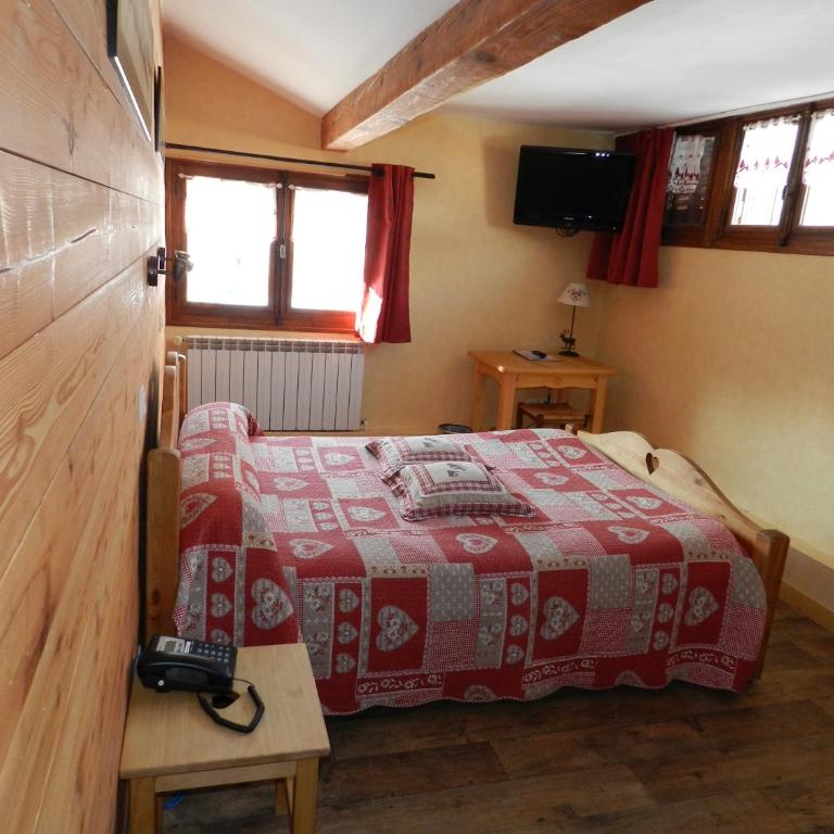Hôtel Arolla - Chambre Familiale - 1