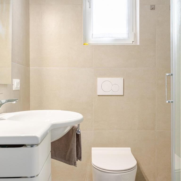 Golden Loft Frontemare - Appartamento con 2 Camere da Letto - 15