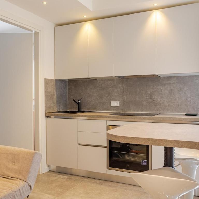 Golden Loft Frontemare - Appartamento con 2 Camere da Letto - 6