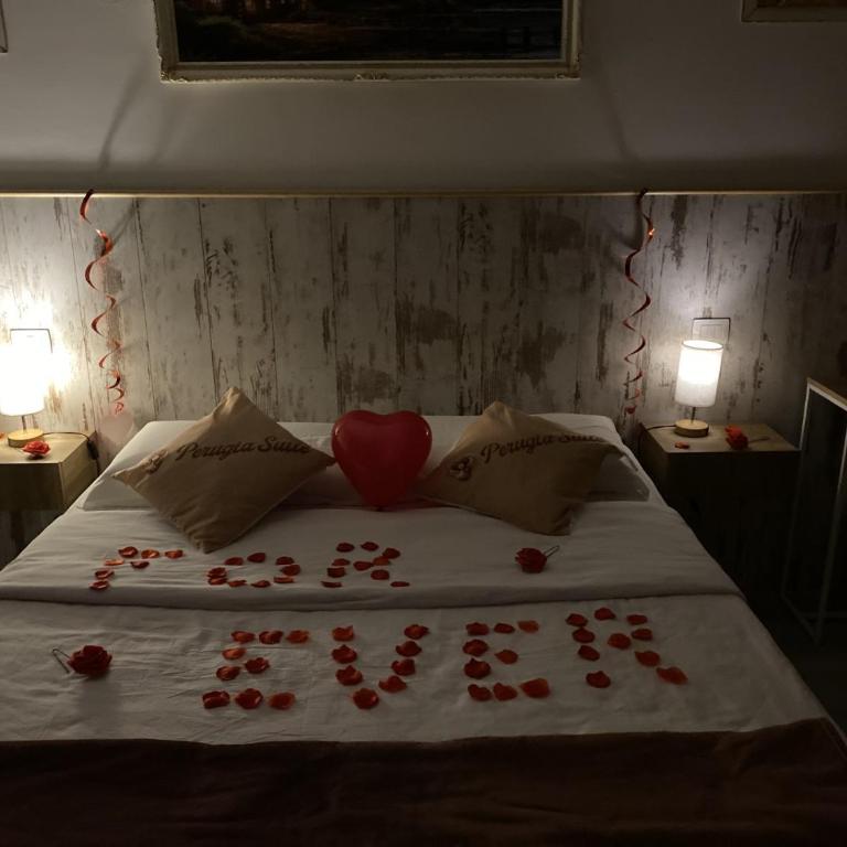 Perugia Suite - Suite King con Vasca Idromassaggio - 2