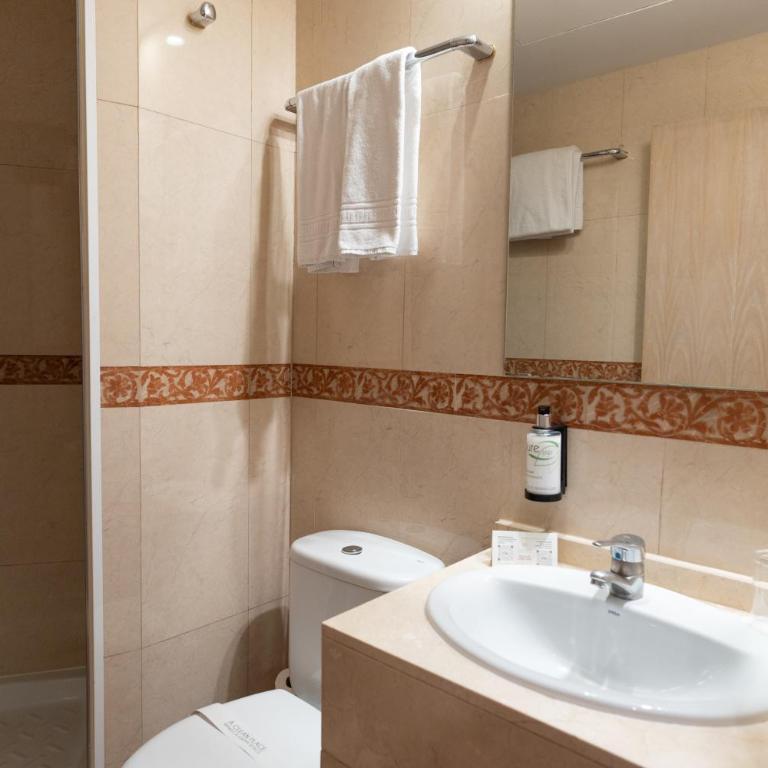 Sunotel Junior - Double Small - 4
