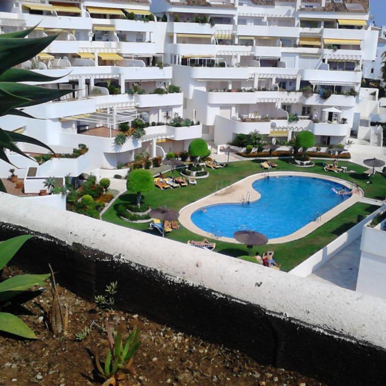 Duplex Nueva Andalucía con maravillosas vistas al mar - Apartamento de 3 dormitorios - 24