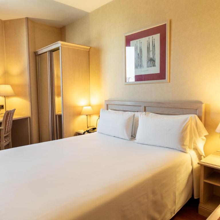 Sunotel Junior - Family Room - 1