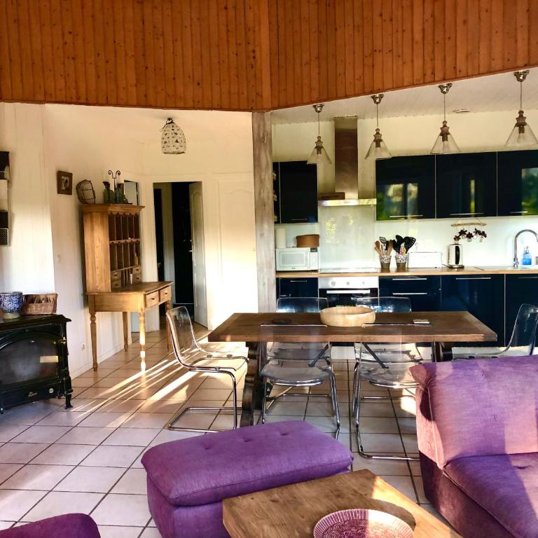 Charmante Villa en bois sur pilotis - Villa - 4