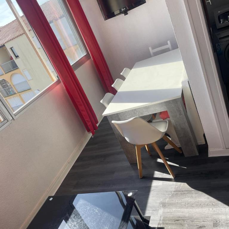 F3 NARBONE-PLAGE AVEC SOLARIUM 250M DE LA MER VUE MER ET CLAPE - Appartement - 3