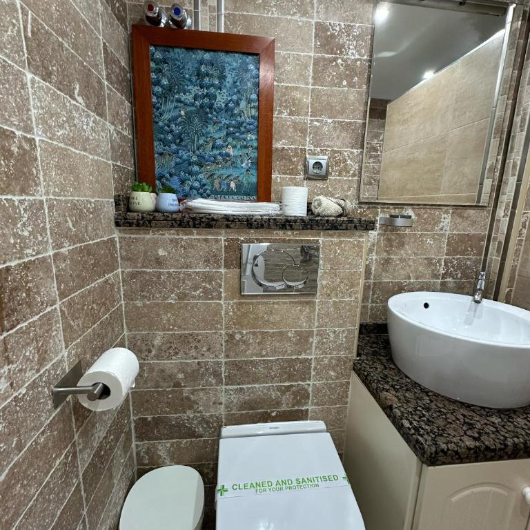 Modern 1BR Walk to Beach, Casino & Puerto Banús - Apartamento de 1 dormitorio - 20