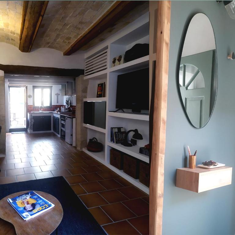 La Casamia Uzès, maison avec cour privative, à 2 pas de la Place aux Herbes - Maison 1 Chambre - 2