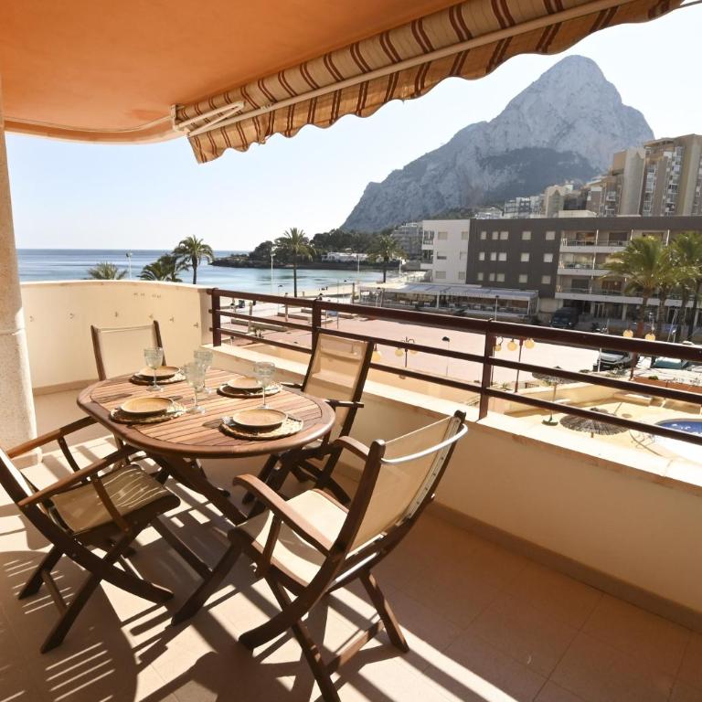 Edificio Zafiro - Apartamento con vistas al mar - 1
