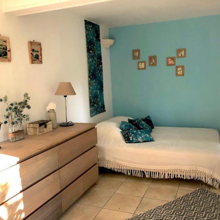 Charmante Villa en bois sur pilotis - Villa - 34