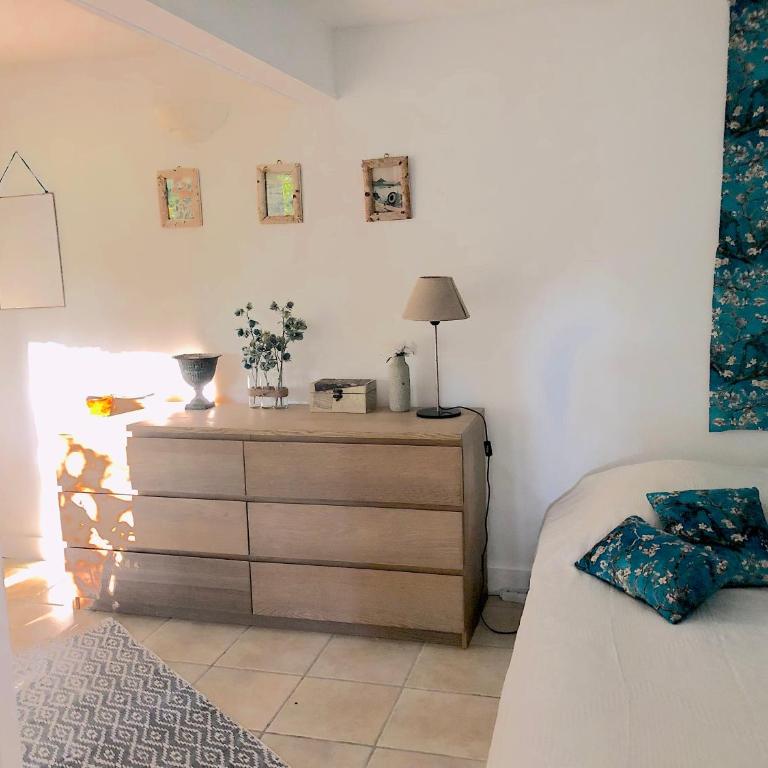 Charmante Villa en bois sur pilotis - Villa - 35