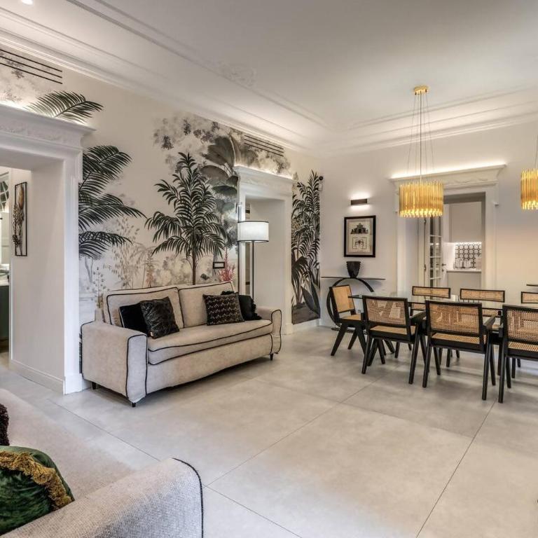Luxury flat with terrace by historic center - Appartamento con 2 Camere da Letto - 21