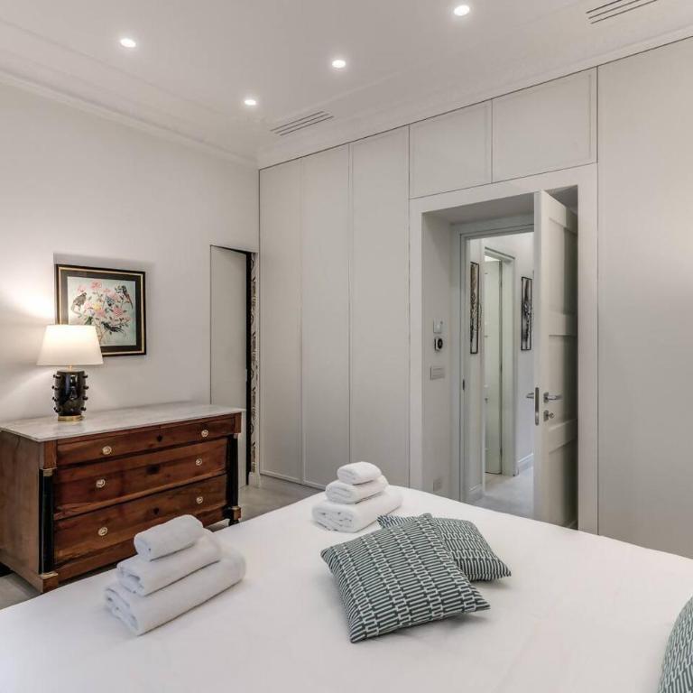 Luxury flat with terrace by historic center - Appartamento con 2 Camere da Letto - 40