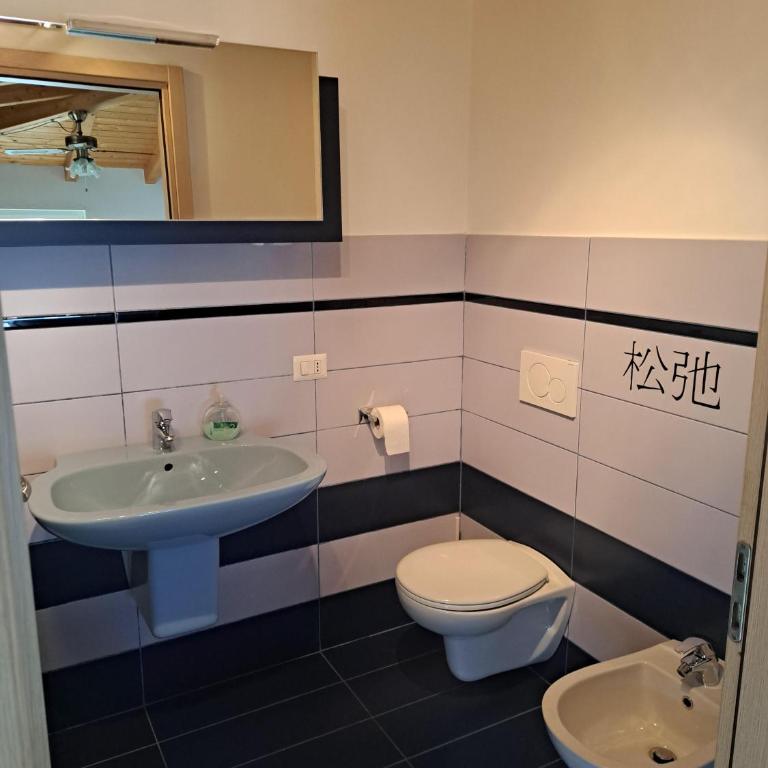 B&B " Guzzi - Inn " - Appartamento Attico - 6