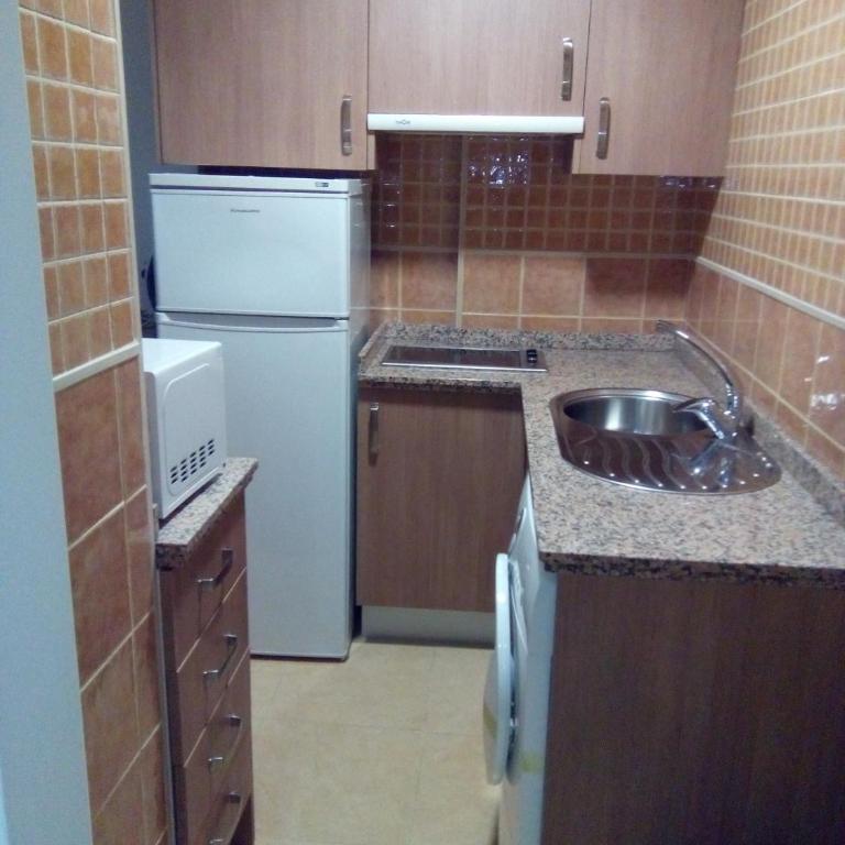Apartamentos Turisticos Las Yucas - Budget Studio - 5