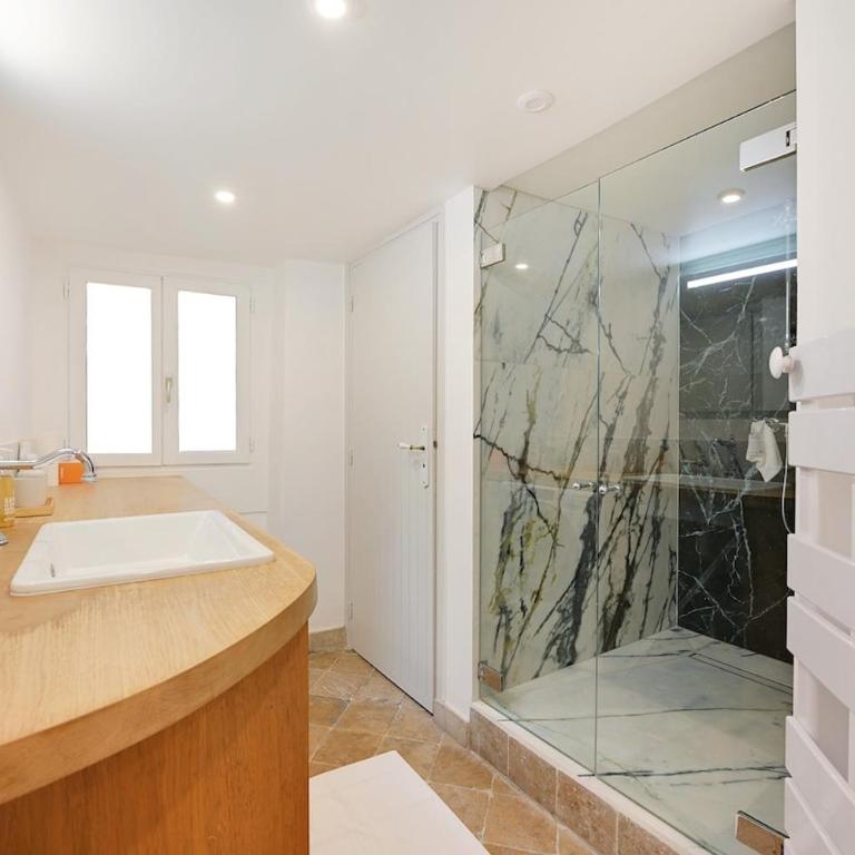 MyKeypers - Deluxe Flat 6P - St Germain des Pres Café de FLORE - Appartement 1 Chambre - 11