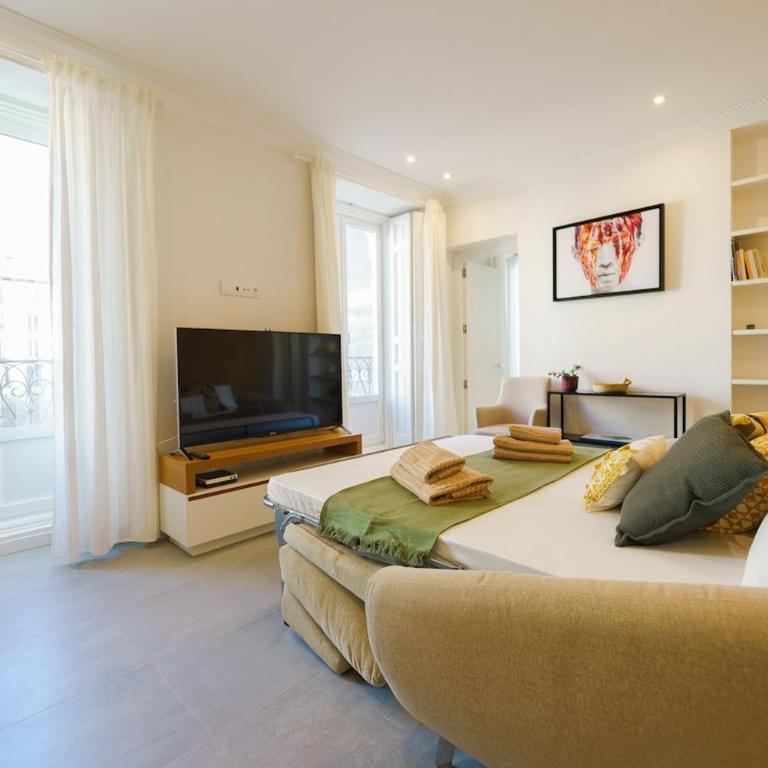 Exclusive temporary flat with central balconies Temporal AFI332D - Apartamento de 2 dormitorios - 8