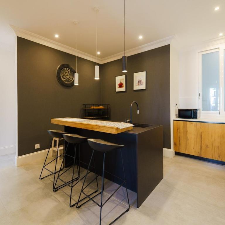 Exclusive temporary flat with central balconies Temporal AFI332D - Apartamento de 2 dormitorios - 11