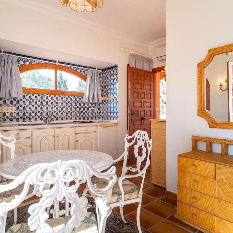Amazing Home In Almuñecar - Casa de vacaciones de 5 dormitorios - 10