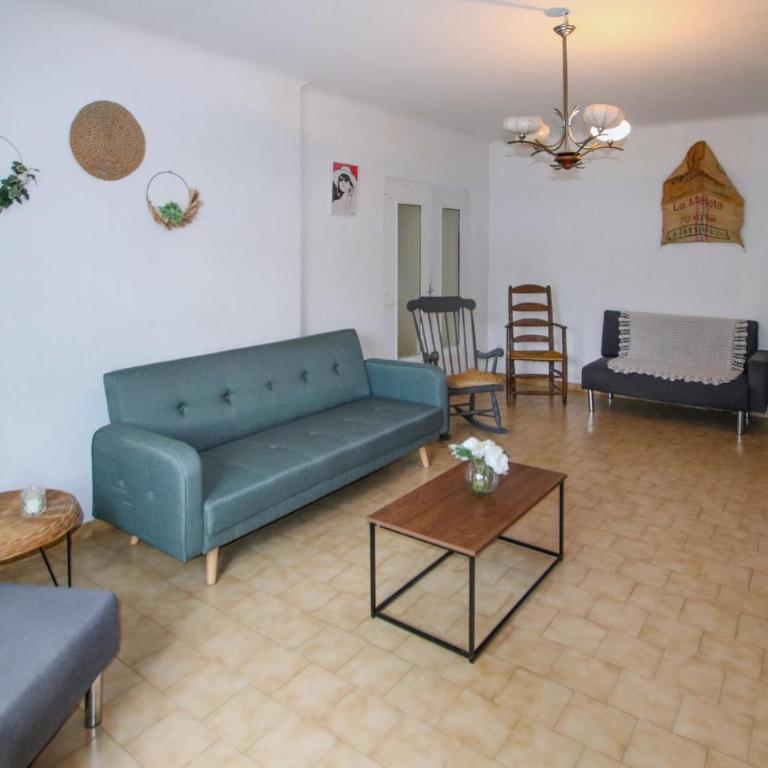 Gorgeous Apartment In Carpentras - Appartement 2 Chambres - 3