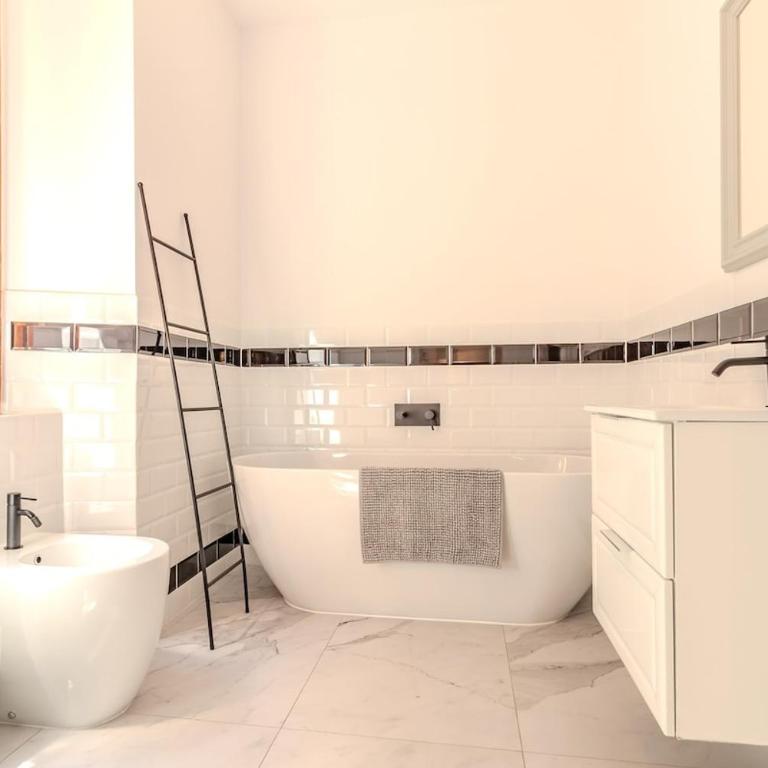 Blue Como 3 Spacious Family Apt, Lake View & Parking - Appartamento con 2 Camere da Letto - 23