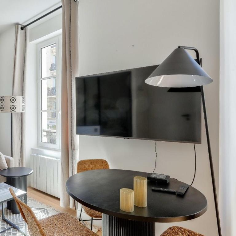 Superb 1BR Flat 10 min from Bon Marché Rive Gauche - Appartement 1 Chambre - 11