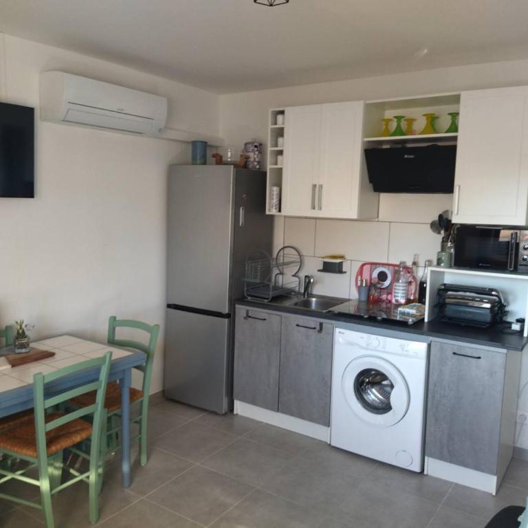 Appartement RDC avec terrasse- 3mn de la plage - Apartment mit 2 Schlafzimmern - 14