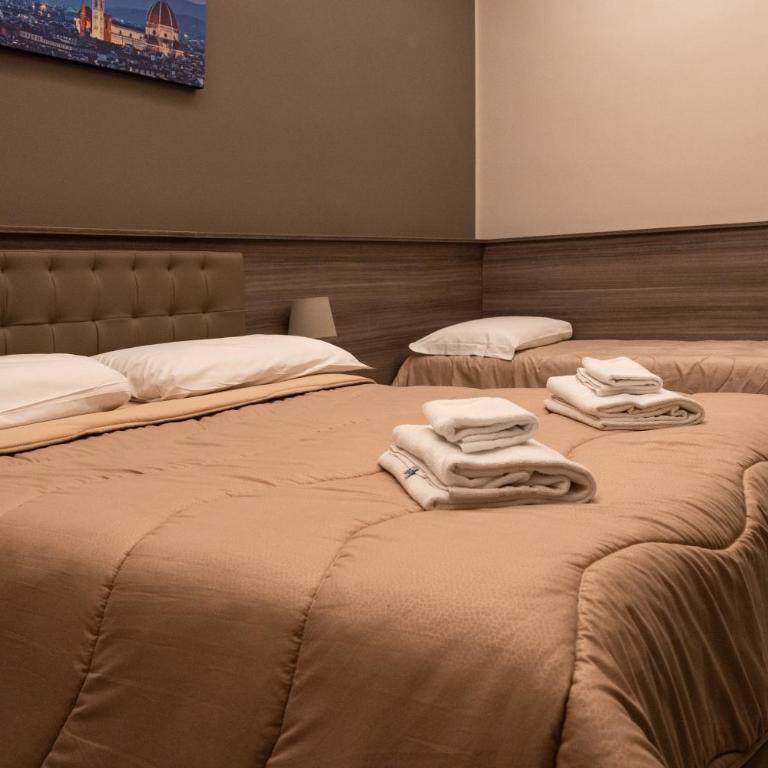 La Corte di Firenze Bed and Breakfast - Camera Tripla con Bagno Privato - 2