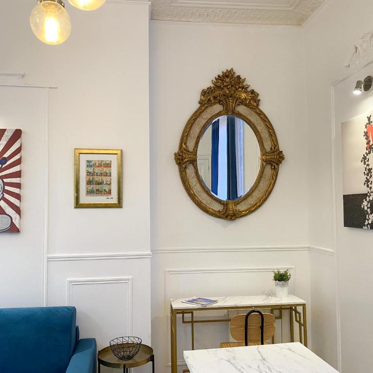 Urban Flat 72 - Pretty 3 Bedroom Flat - Triangle d Or - Appartement - 35