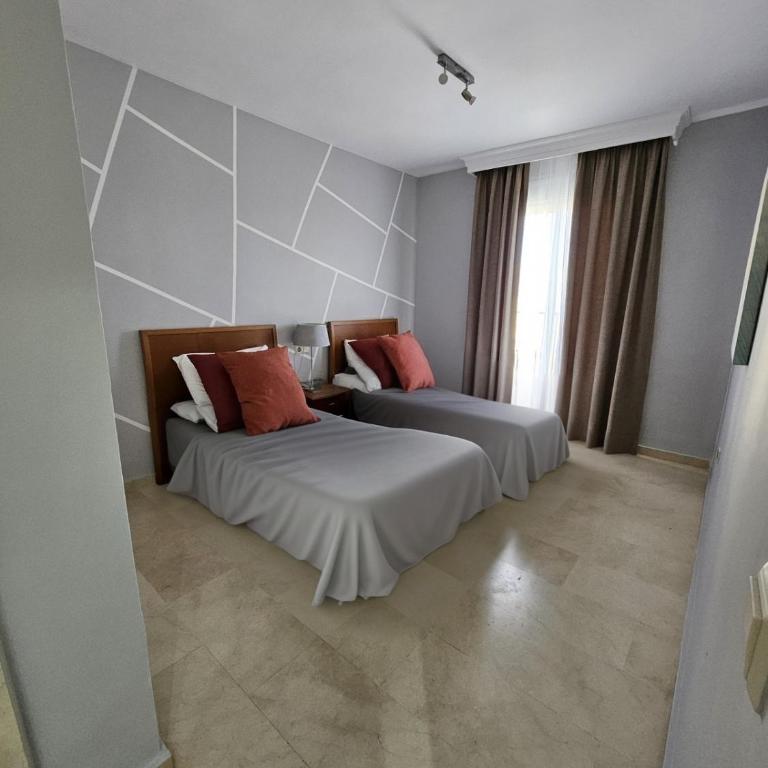 Chalet with Sea Views - Two-Bedroom Chalet - 28