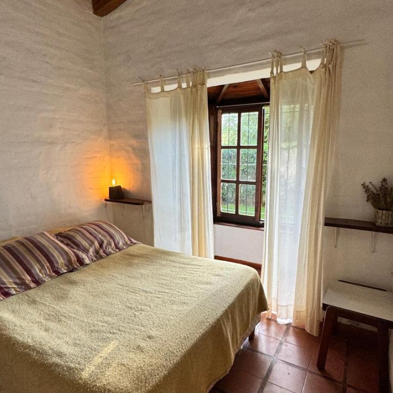 Casita cercana a plaza de Villa de las Rosas con patio y asador - Casa con 1 dormitorio - 3