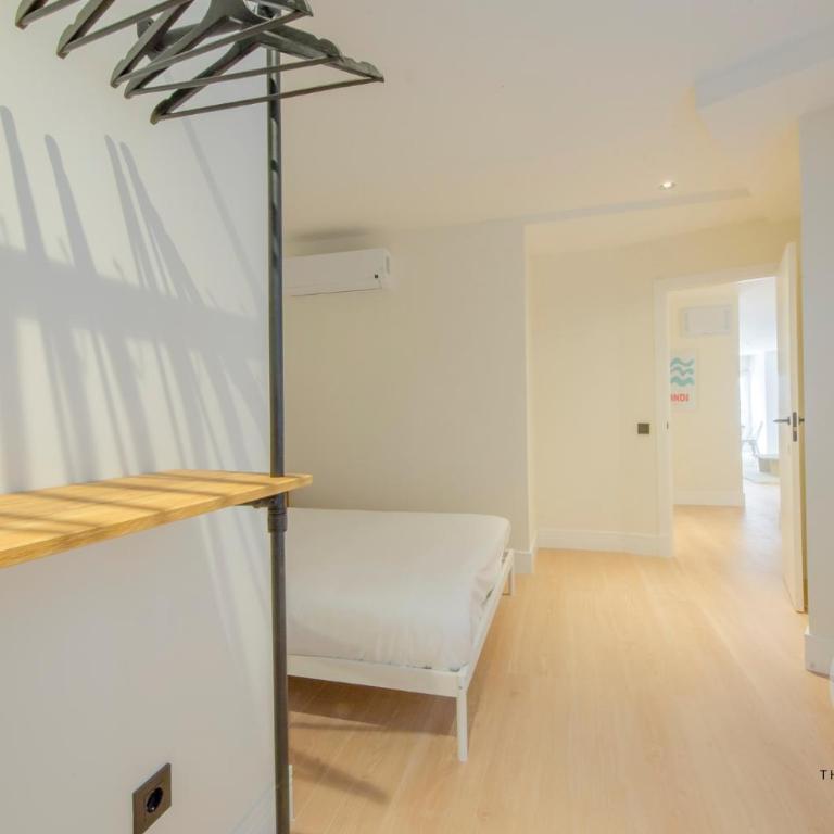 Malasaña soñada para 4, ven a San Bernardo 20 E3 - One-Bedroom Apartment - 19