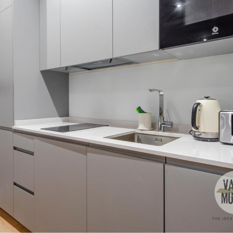 Paseo por Madrid para 7 en Lavapiés E2 - Apartamento - 10