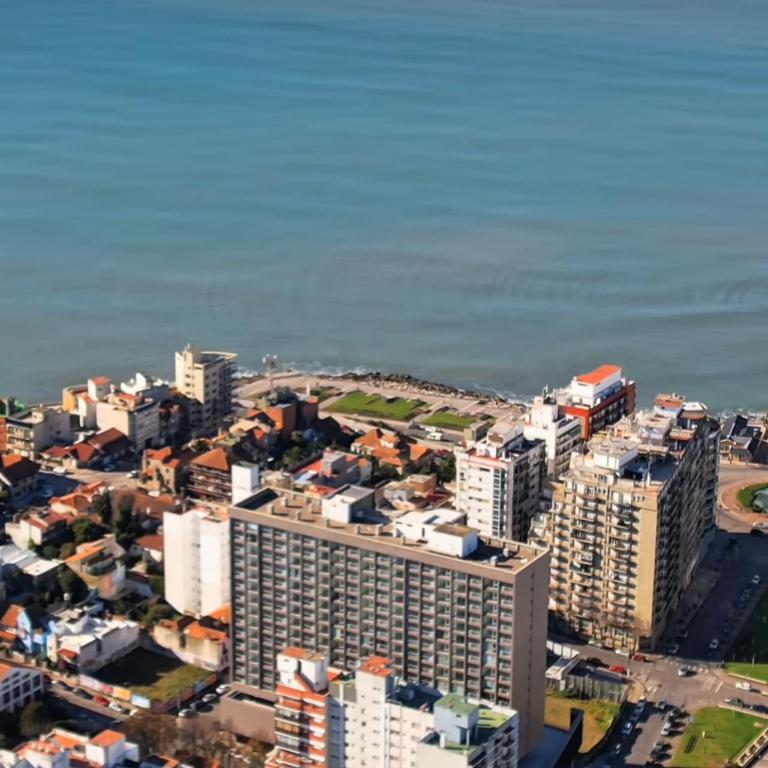 2 Ambientes a Estrenar, Edificio Inteligente ,Amenities Premium incluidos, Cochera opcional, a metros del Mar y del Centro - Depto SENS - Apartamento de 1 dormitorio - 2