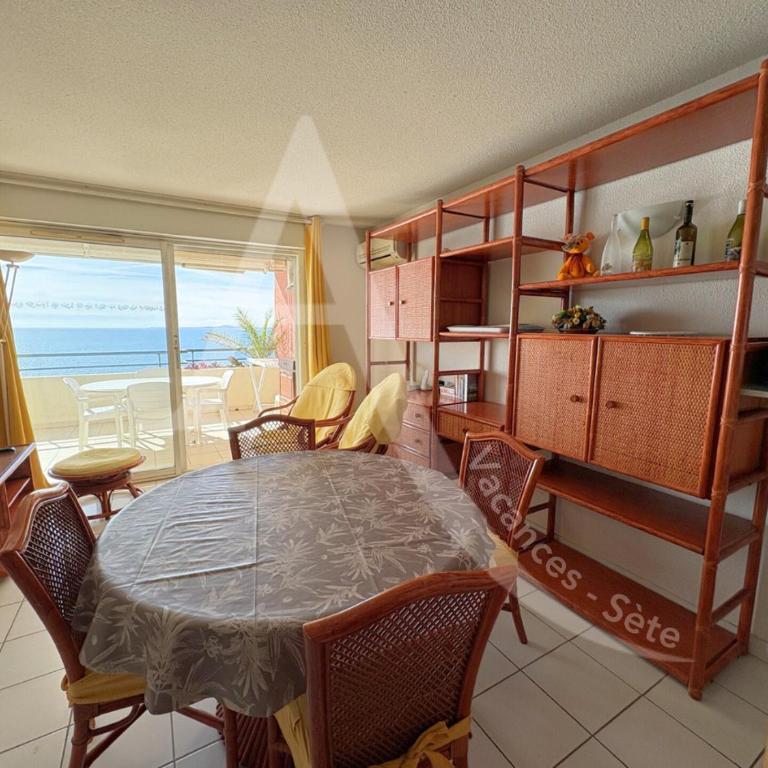 T2 COIN CHAMBRE, TERRASSE 1ERE LIGNE MER, PISCINE - Apartment mit Meerblick - 10