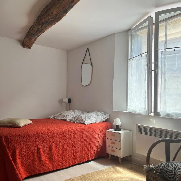 Studio Cosy Rue piétonne calme Centre-ville Uzès Climatisé - Appartement 1 Chambre - 5