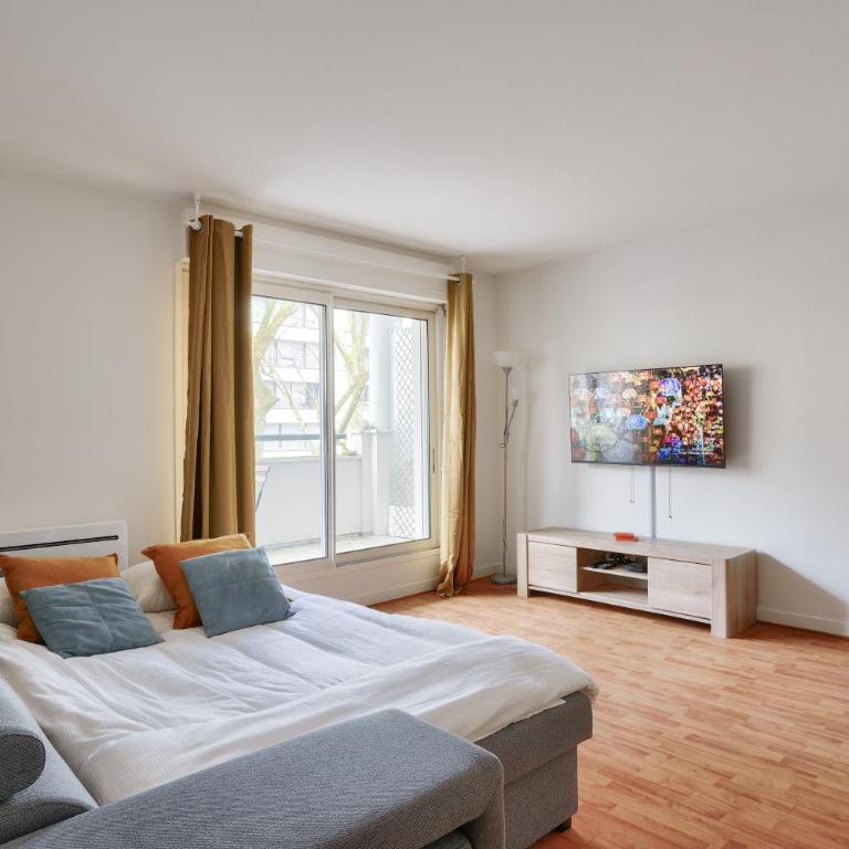New & Cozy T2 with Balcony - Paris 18 Montmartre - Appartement 1 Chambre - 11