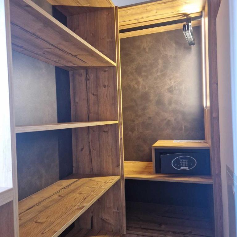 Chalet la Baita SPA e Wellness - Appartamento con 1 Camera da Letto - 9