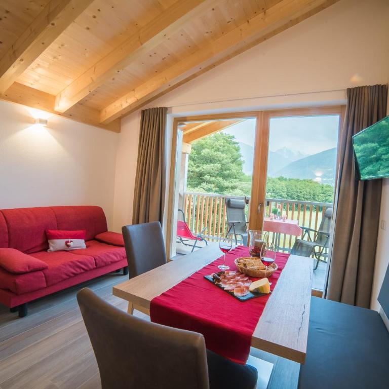 HAUSERGUT Ruhige Bio-Bauernhof Ferienwohnungen im Vinschgau mit Ortlerblick - Appartamento con Vista Montagna - 2