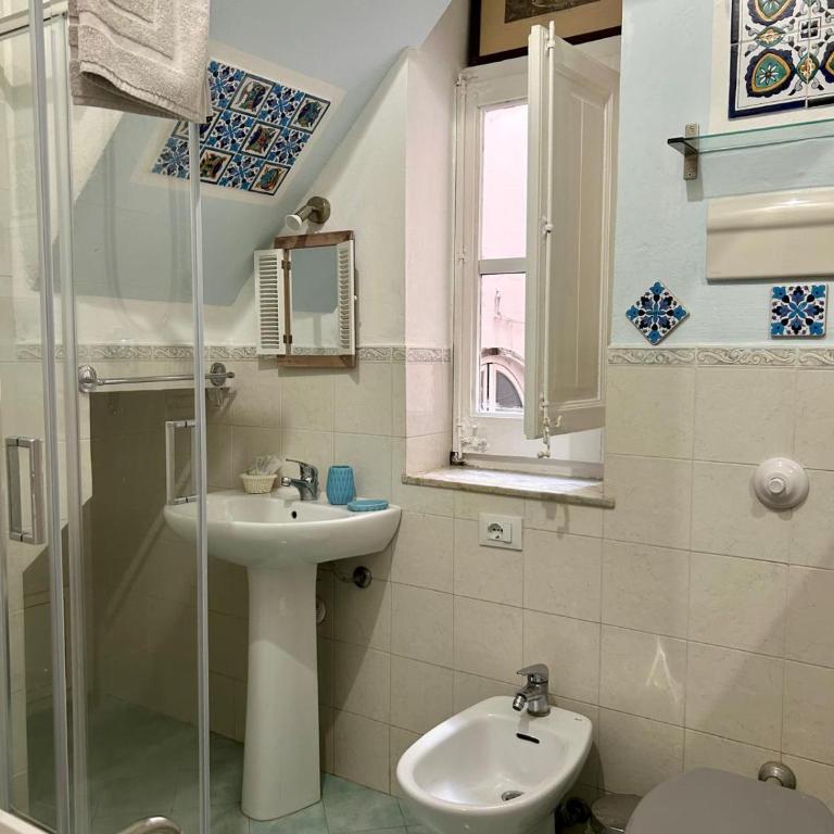 Leon - Double Room - 16