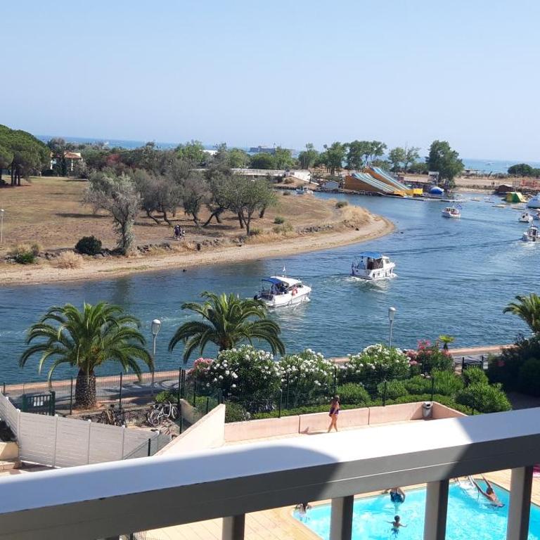 Le PANORAMIC - Two-Bedroom Apartment - 11