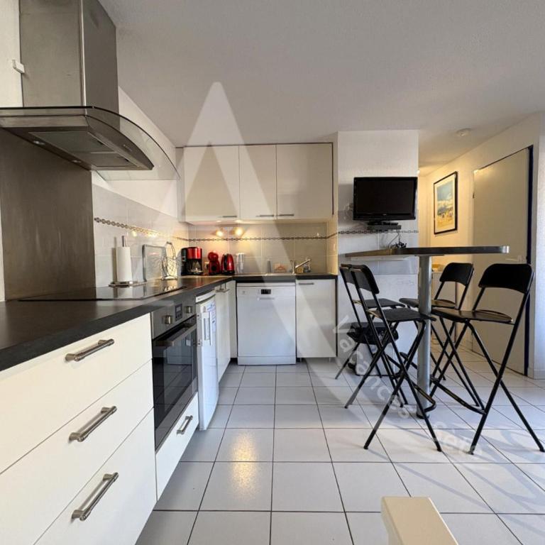4 PERS, 1 CHAMBRE, PLAGES ET COMMERCES A PIED - Apartamento con terraza - 5