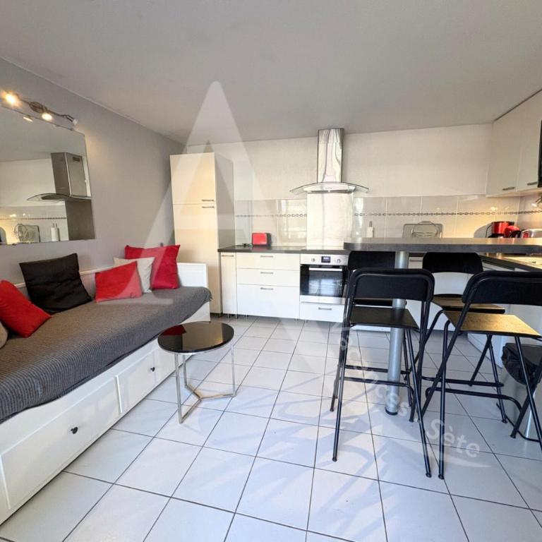 4 PERS, 1 CHAMBRE, PLAGES ET COMMERCES A PIED - Apartamento con terraza - 6