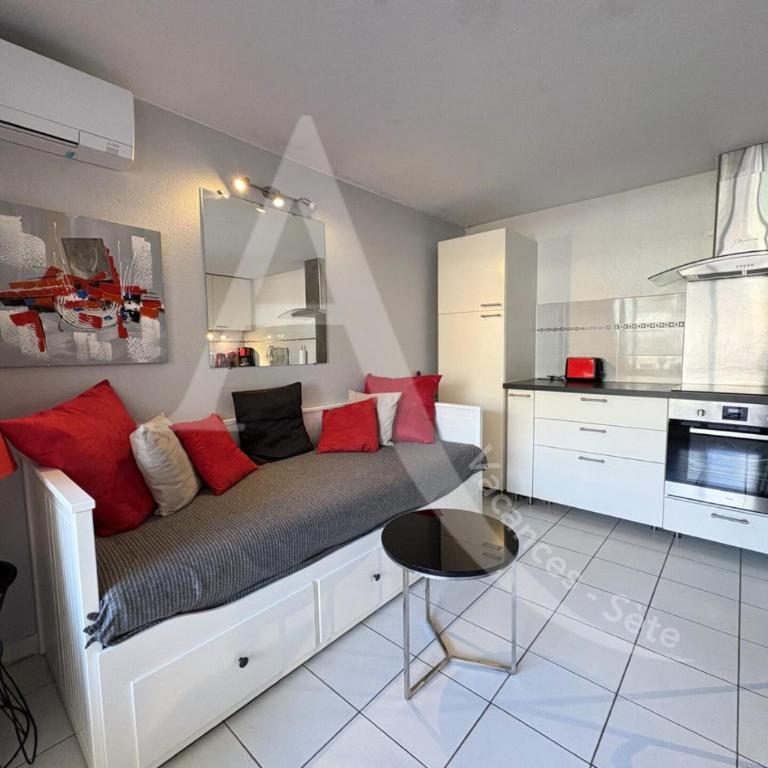 4 PERS, 1 CHAMBRE, PLAGES ET COMMERCES A PIED - Apartamento con terraza - 11