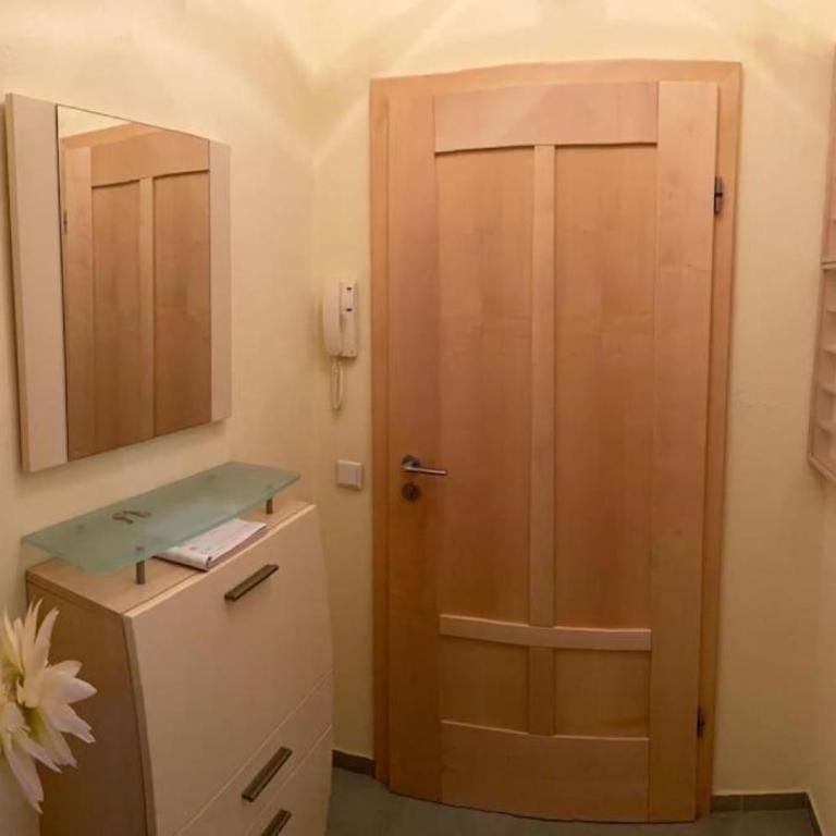 Haus Schmidhuber Ferienwohnung 1 mit 2 Schlafzimmern und Terrasse - Apartment mit 2 Schlafzimmern und Terrasse - 17