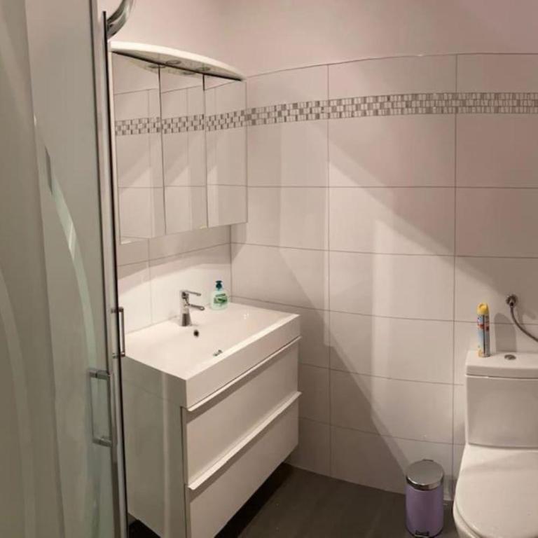 Haus Schmidhuber Ferienwohnung 1 mit 2 Schlafzimmern und Terrasse - Apartment mit 2 Schlafzimmern und Terrasse - 15