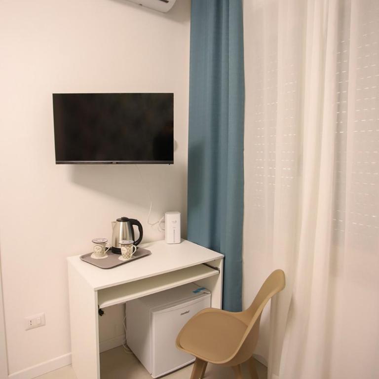 Erminia Suite - Standard Double Room - 2