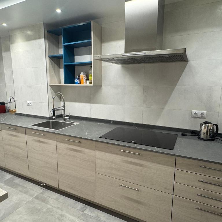 San Antón Piso de lujo centro con Aire ac by Apartamentos Logrono - Apartamento de 3 dormitorios - 26
